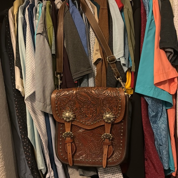 Women’s western purse with gun holder - Picture 3 of 8